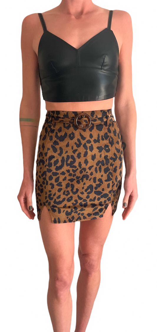 Minifalda con cinturón y estampado de leopardo Naanaa