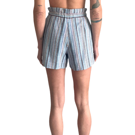 BCBGMAXAZRIA Pantalones cortos de rayas azules